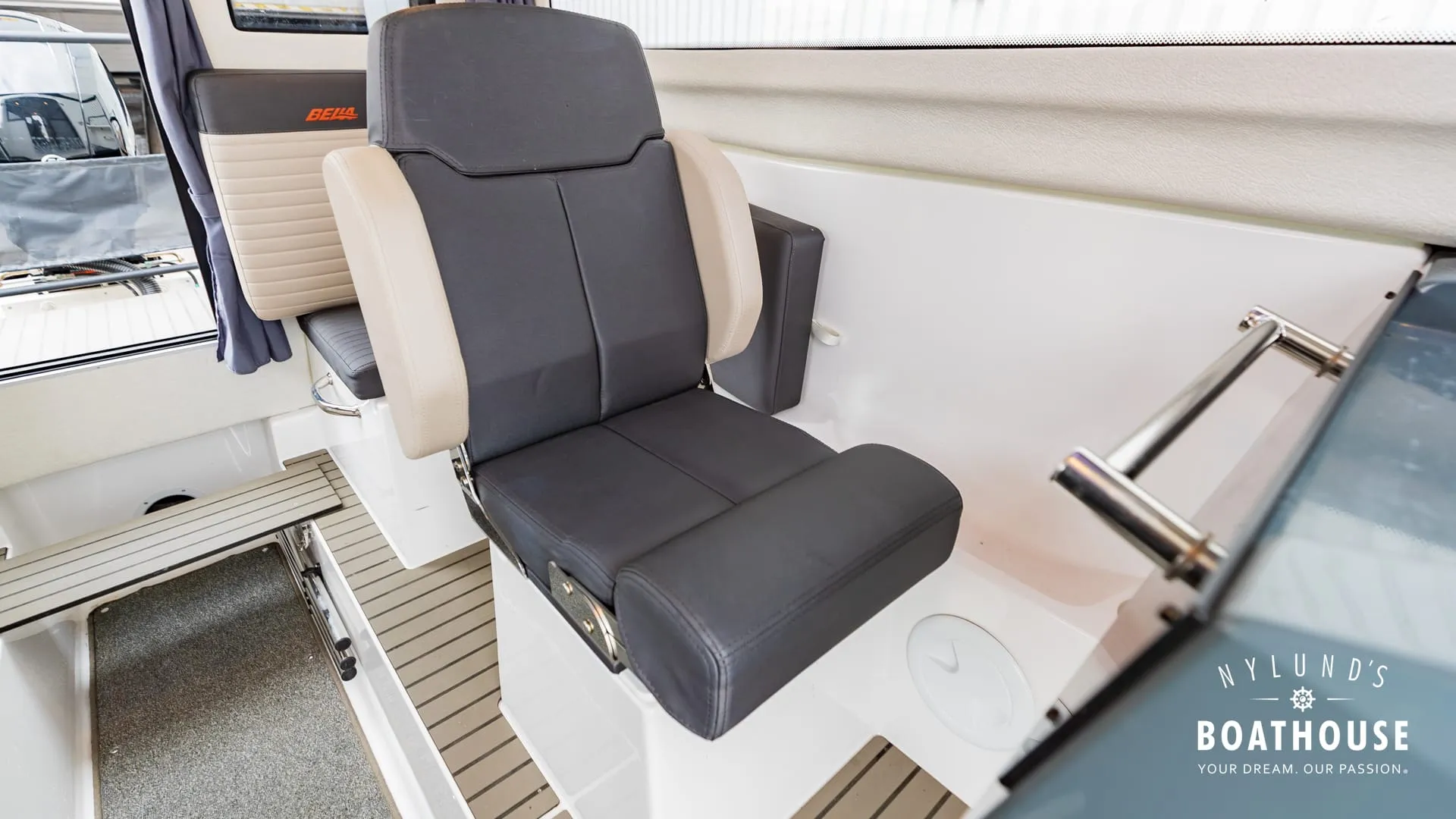 Bella 620 C - Image 37