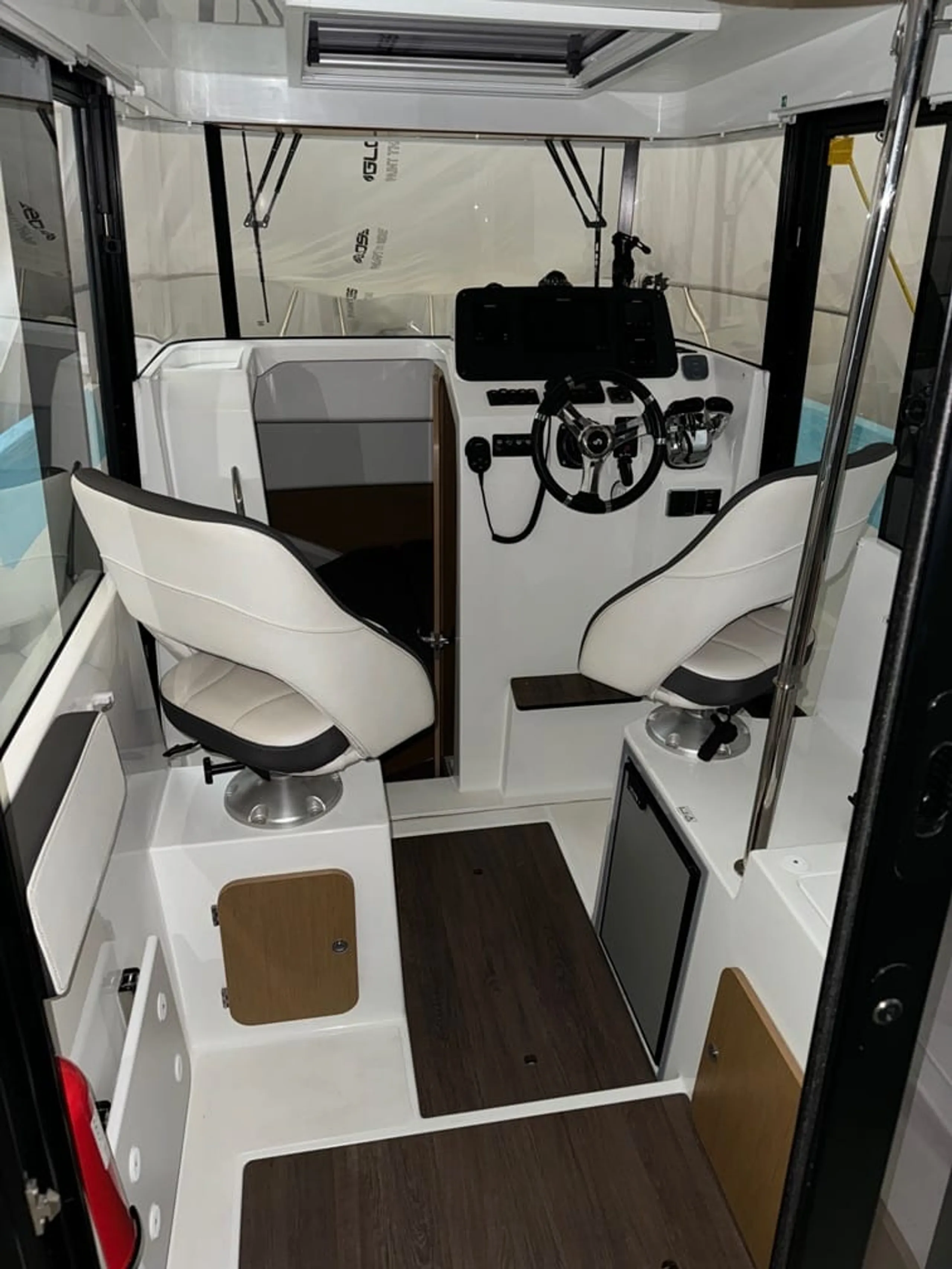 Beneteau Barracuda 8 - Image 9