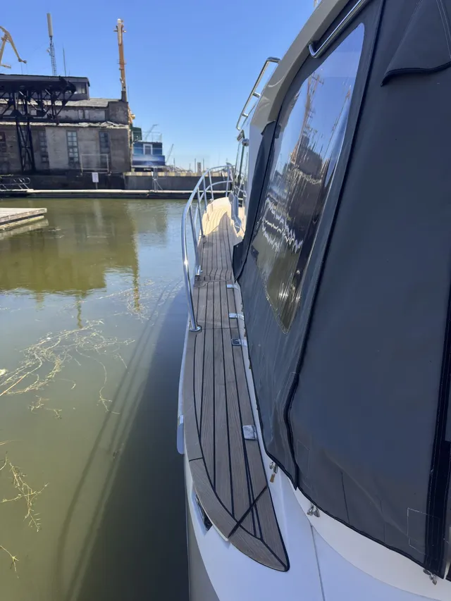 Marex 375 Marex — Ulkopuoli