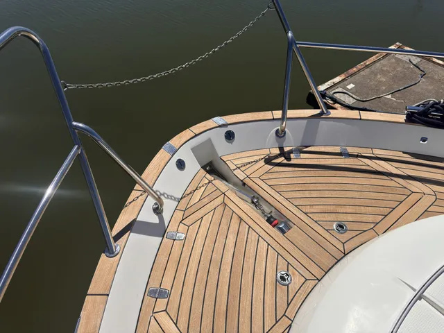Marex 375 Marex — Ulkopuoli