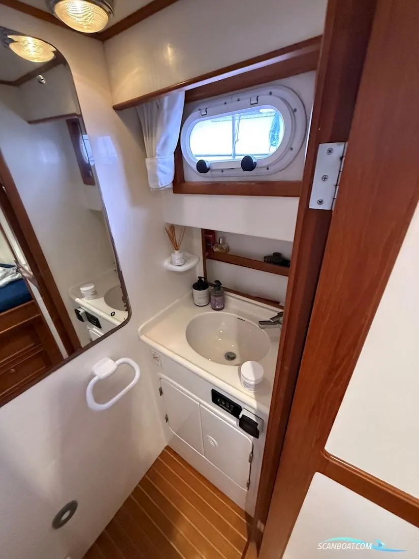 Halvorse 32 Gourmet Cruiser - Image 19