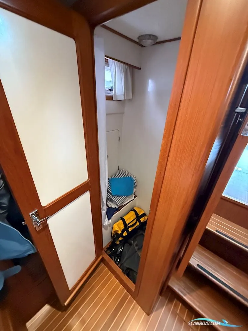 Halvorse 32 Gourmet Cruiser - Image 18