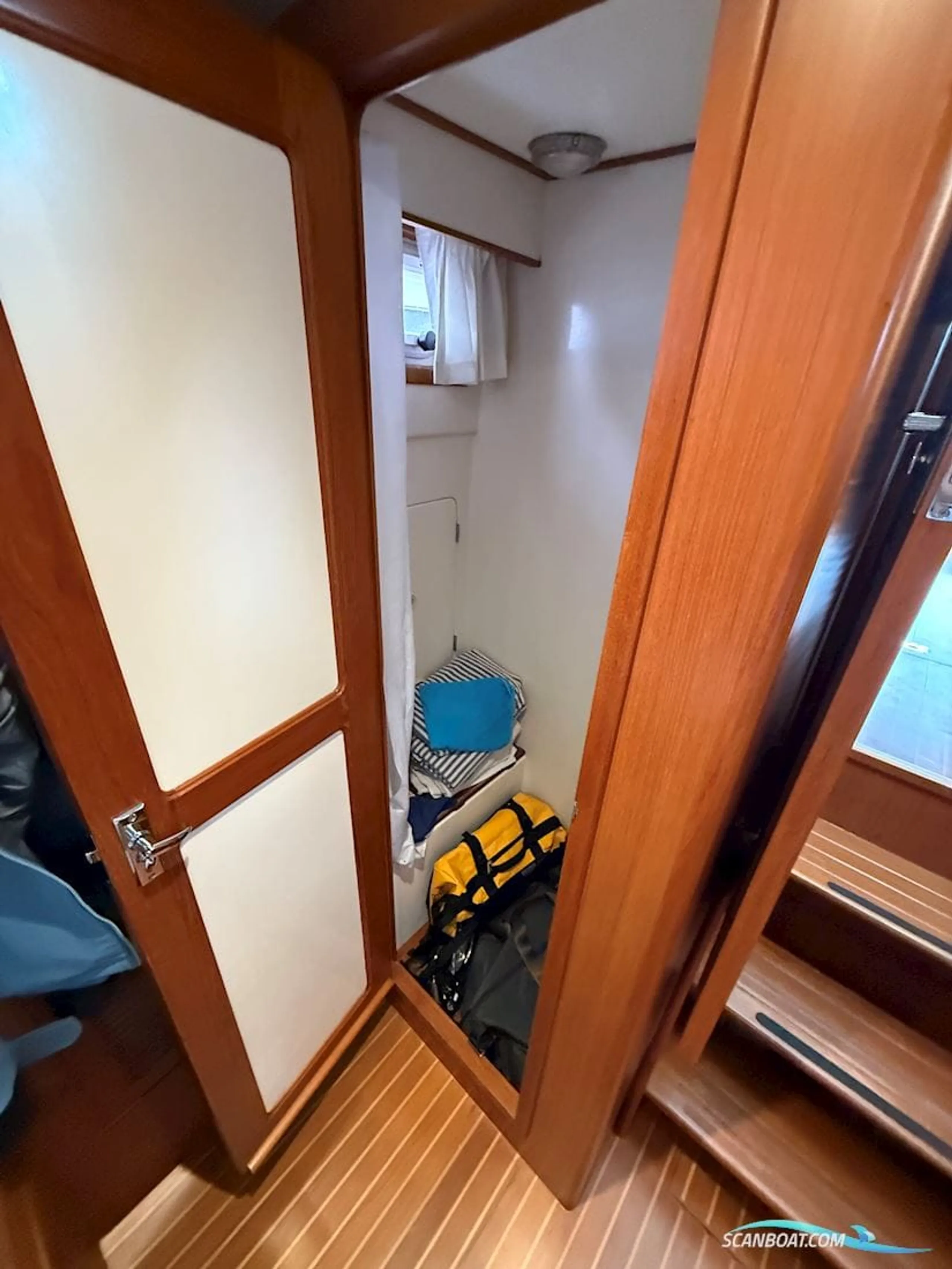 Halvorsen 32 Gourmet Cruiser - Image 18