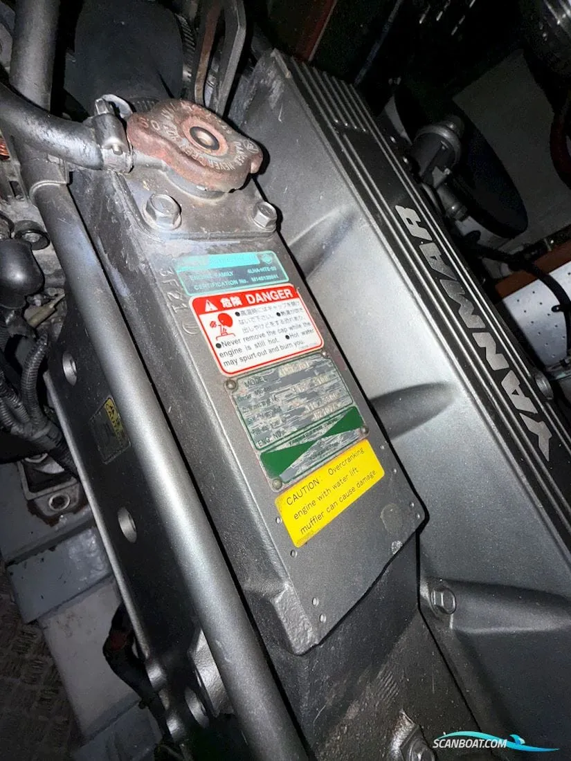 Halvorse 32 Gourmet Cruiser - Image 23