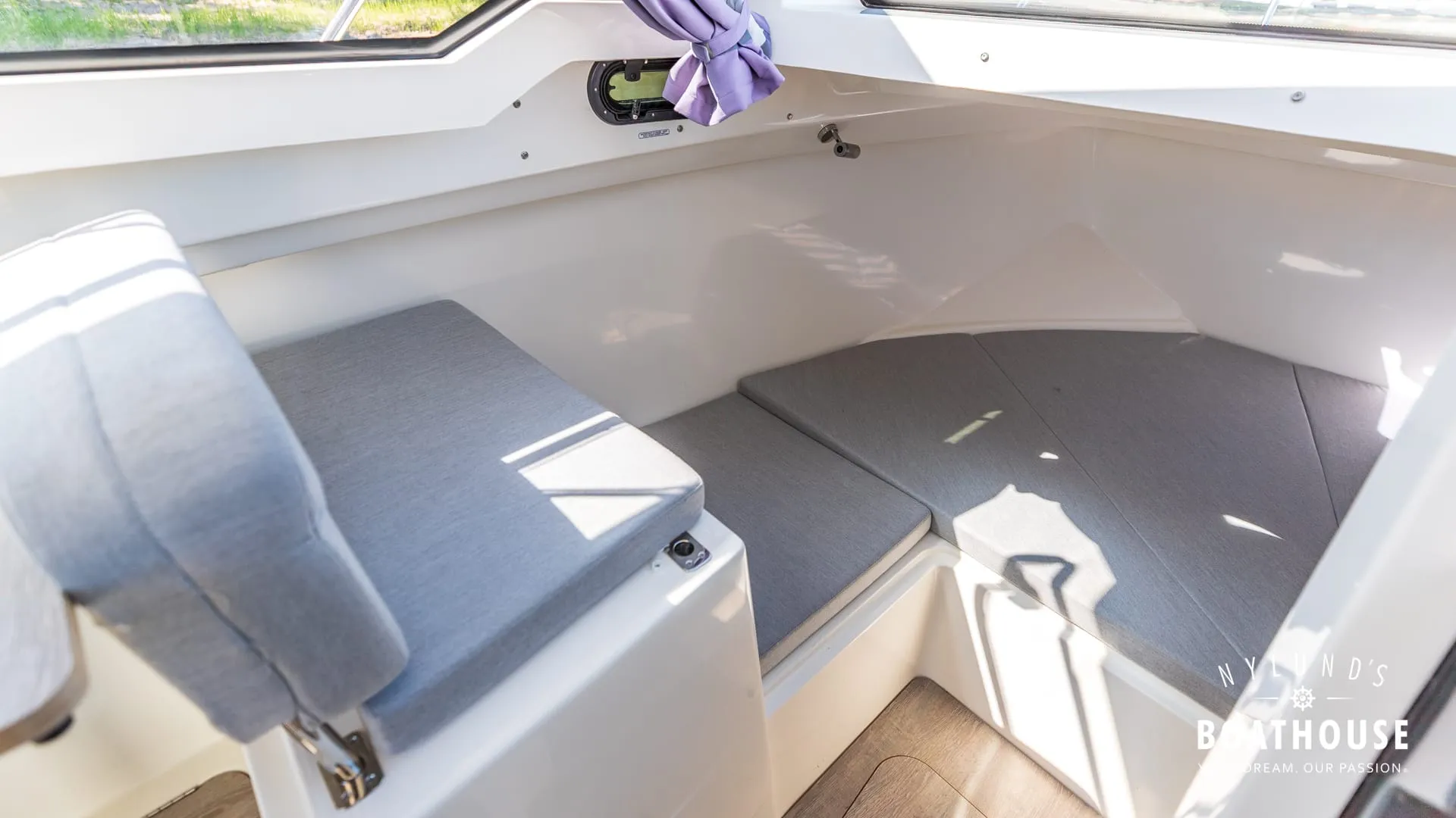 Quicksilver Activ 675 Weekend - Image 26