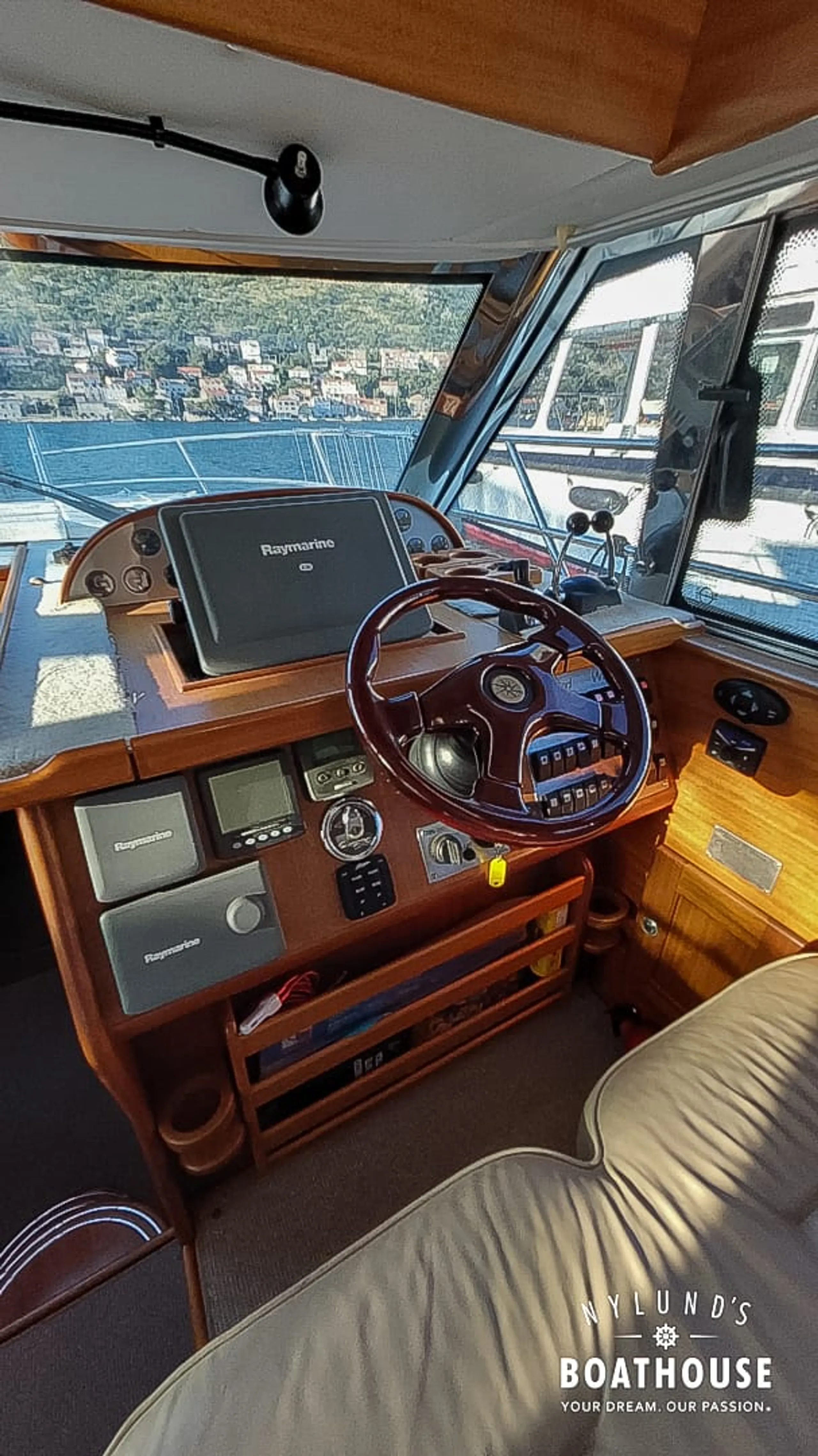 Nord West 390 Coupe - Image 6