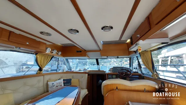 Nord West 390 Coupe — Interior