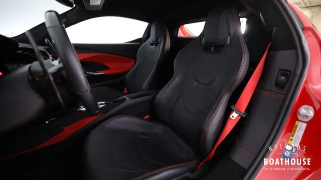 Ferrari 296 GTB — Intérieur