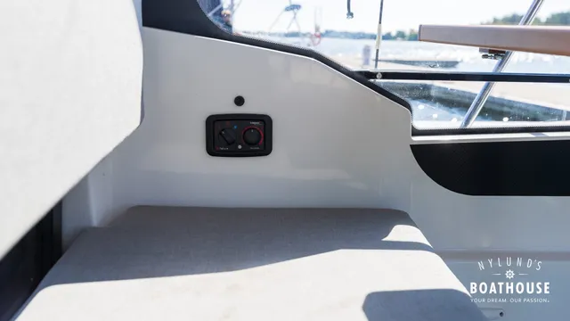 Jeanneau Merry Fisher 895 Cruiser — Ulkopuoli