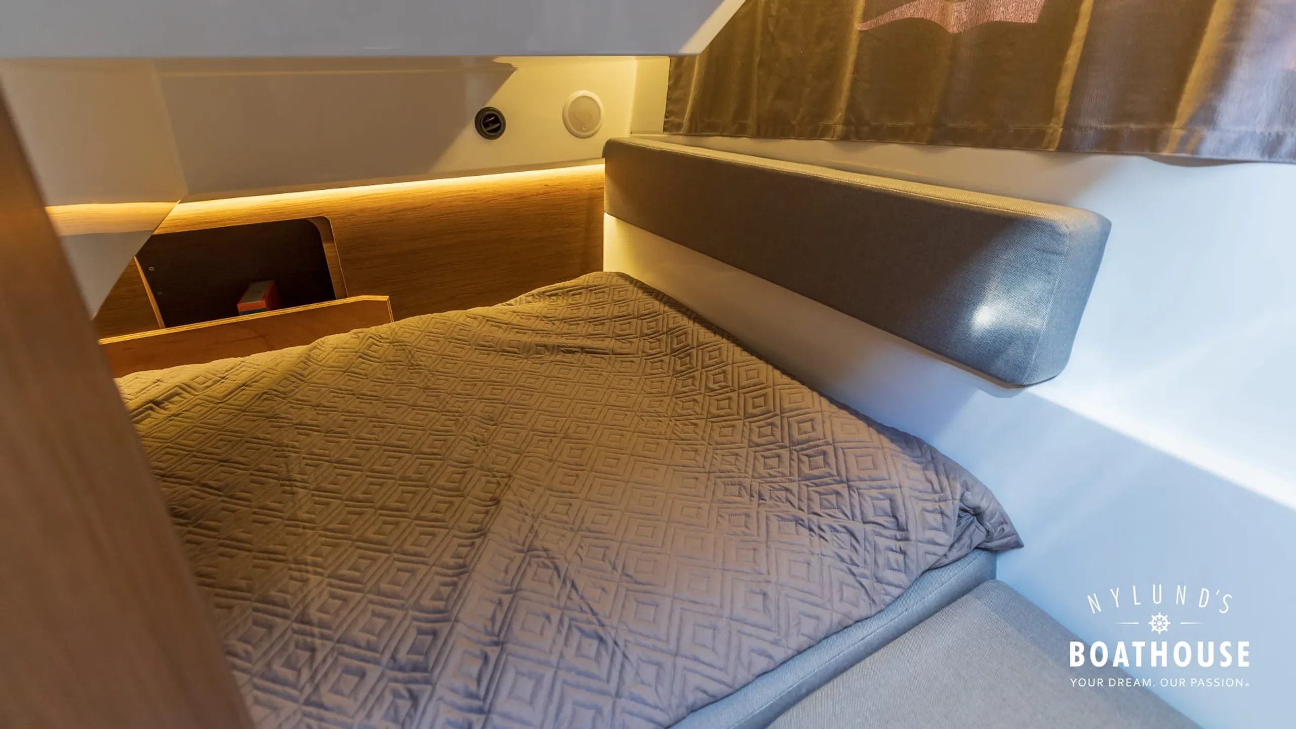 Jeanneau Merry Fisher 895 Cruiser - Image 33