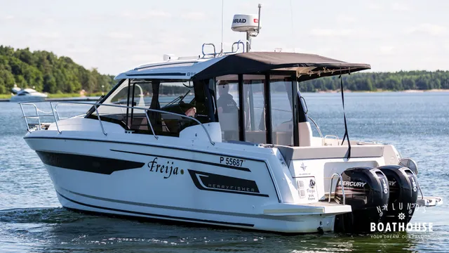 Jeanneau Merry Fisher 895 Cruiser