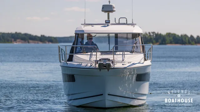 Jeanneau Merry Fisher 895 Cruiser