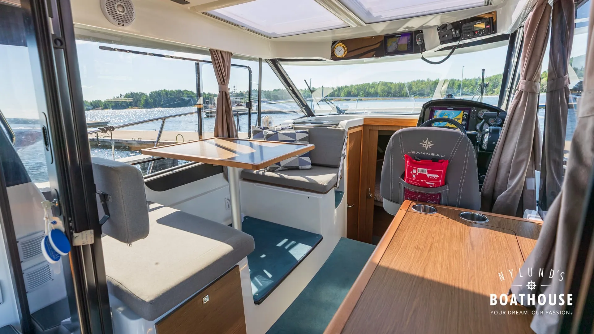 Jeanneau Merry Fisher 895 Cruiser - Image 64