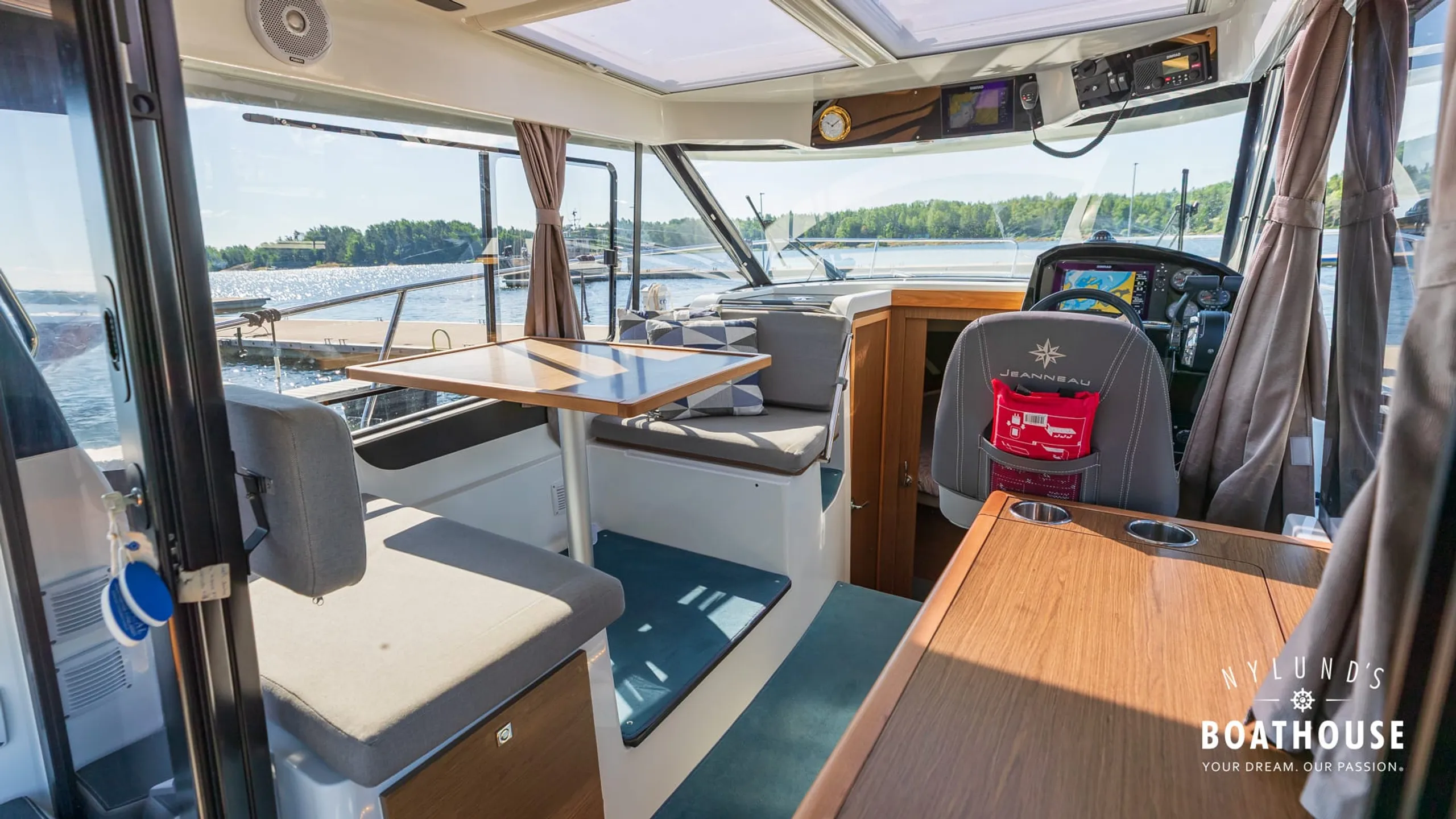 Jeanneau Merry Fisher 895 Cruiser - Image 64
