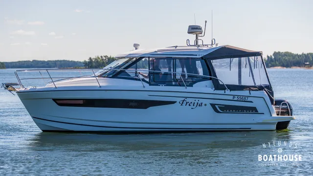 Jeanneau Merry Fisher 895 Cruiser
