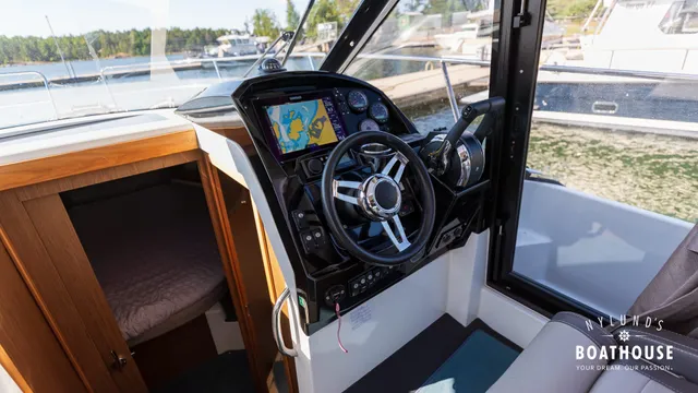 Jeanneau Merry Fisher 895 Cruiser — Ulkopuoli