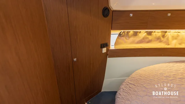 Jeanneau Merry Fisher 895 Cruiser
