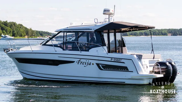 Jeanneau Merry Fisher 895 Cruiser — Merellä