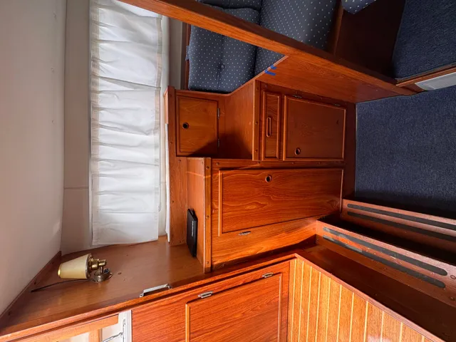 Nidelv 28 HT — Interior