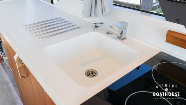 Grandezza 37 CA — Sisätilat