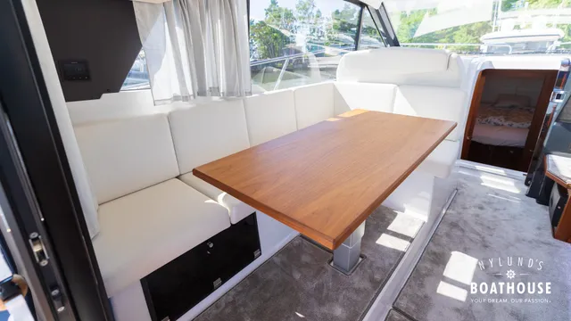 Grandezza 37 CA — Sisätilat