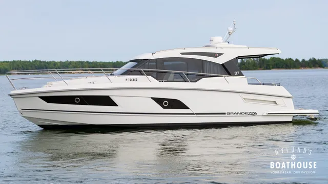 Grandezza 37 CA — Cruising