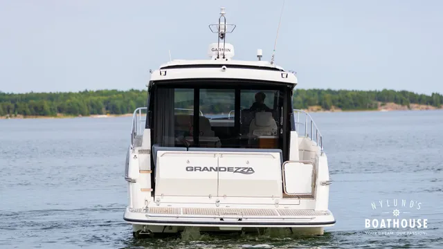 Grandezza 37 CA — Merellä