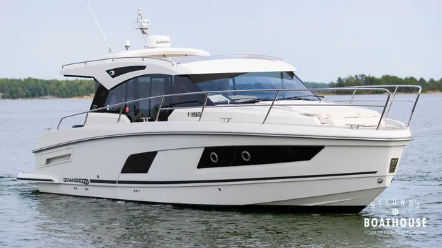 Grandezza 37 CA — Cruising