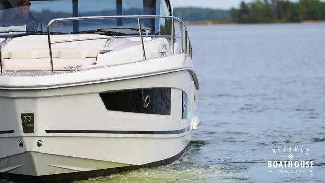 Grandezza 37 CA — Merellä