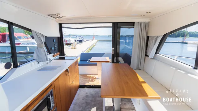 Grandezza 37 CA — Sisätilat