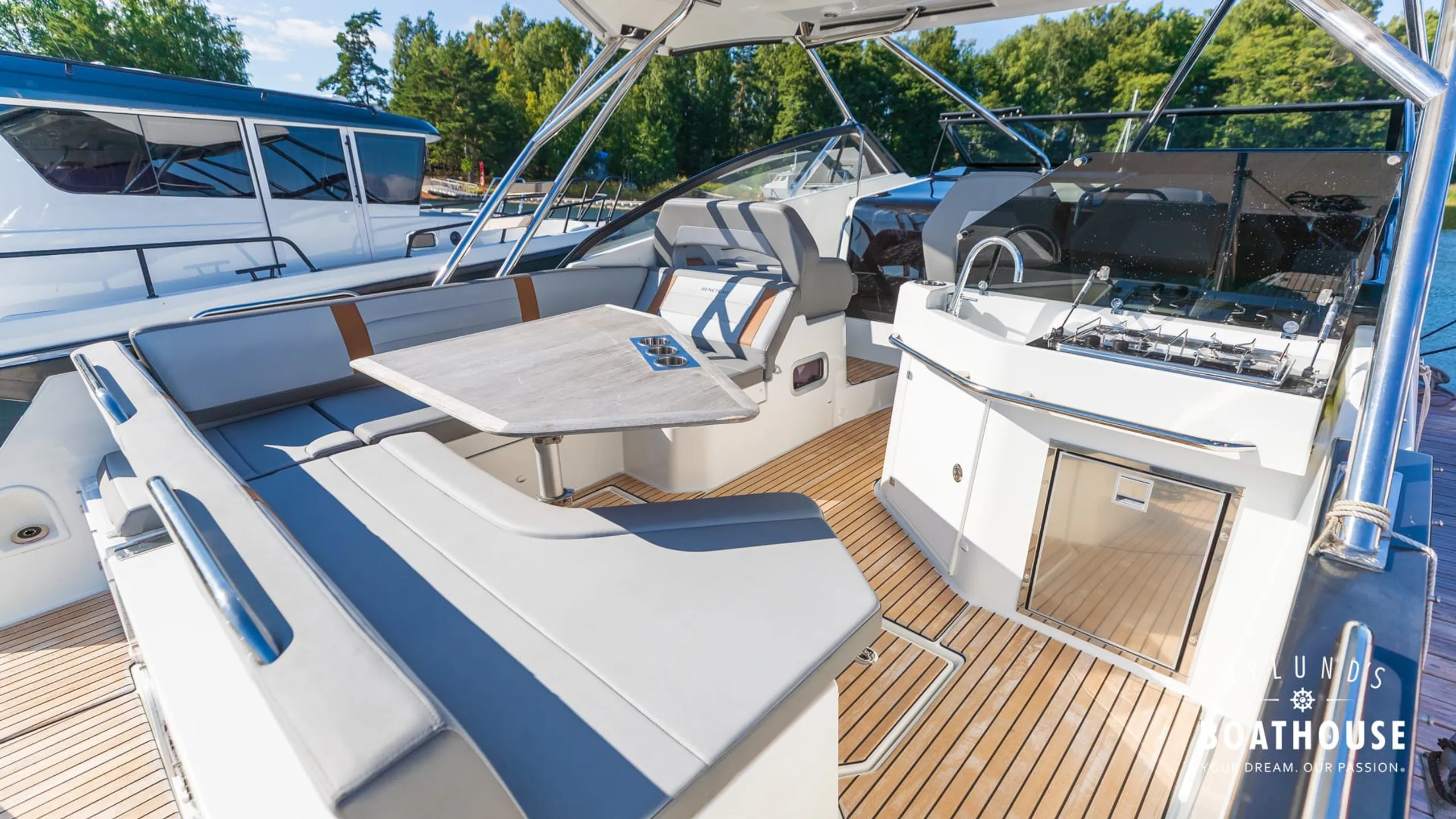Beneteau Flyer 10 - Image 20
