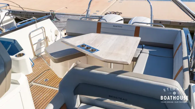 Beneteau Flyer 10