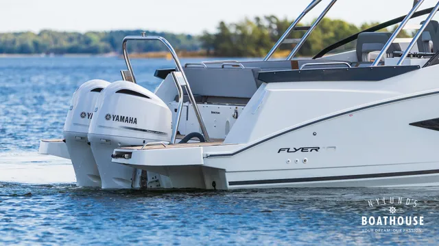 Beneteau Flyer 10 — Merellä