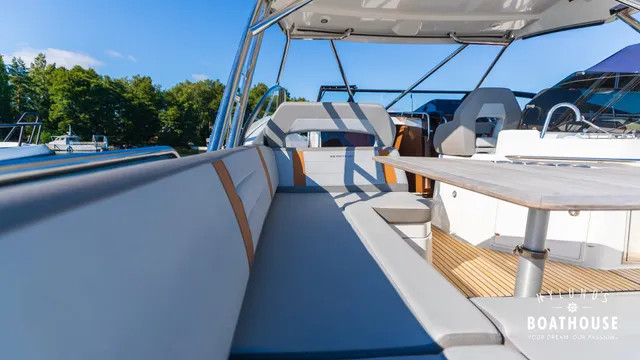 Beneteau Flyer 10 — Ulkopuoli