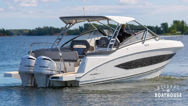 Beneteau Flyer 10 — Merellä