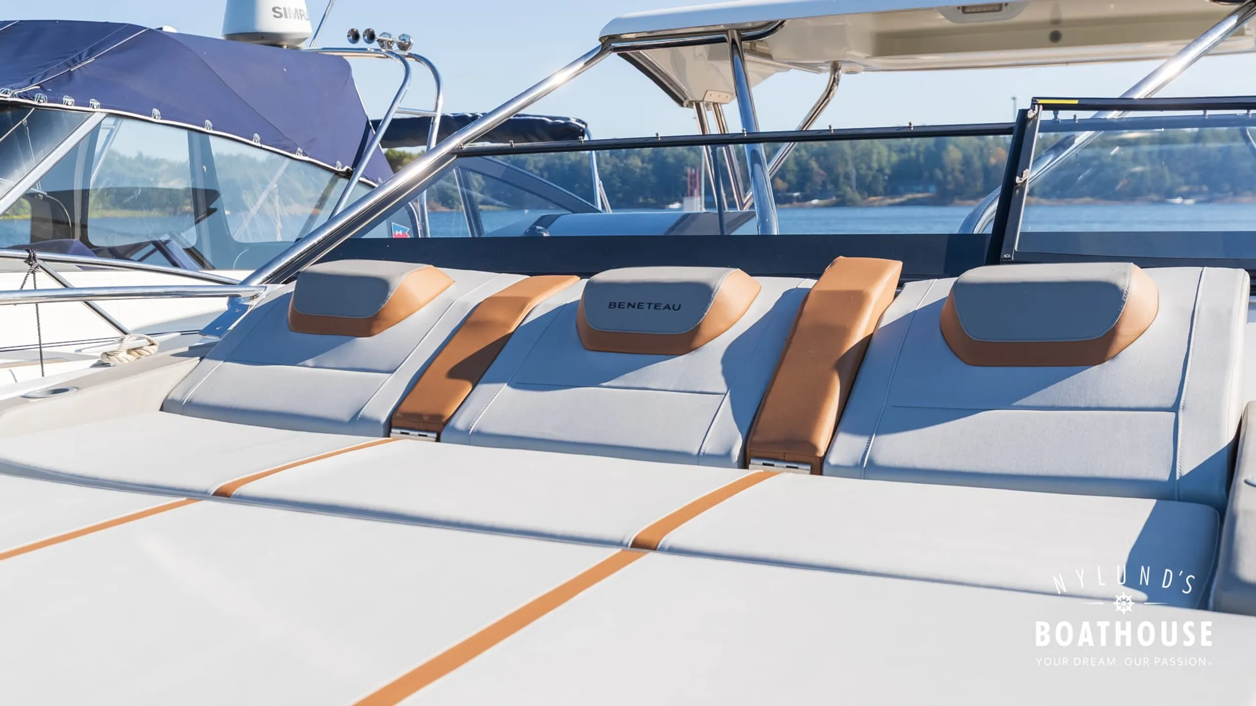 Beneteau Flyer 10 - Image 64