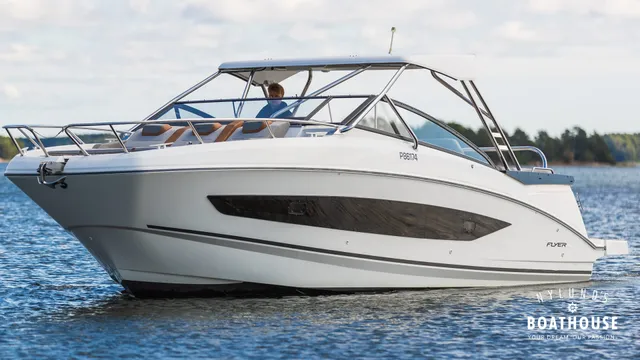 Beneteau Flyer 10 — Merellä