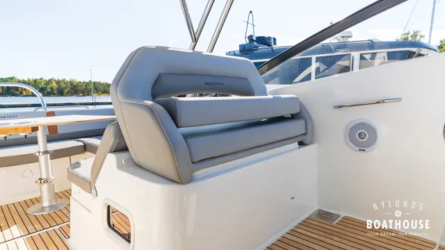 Beneteau Flyer 10