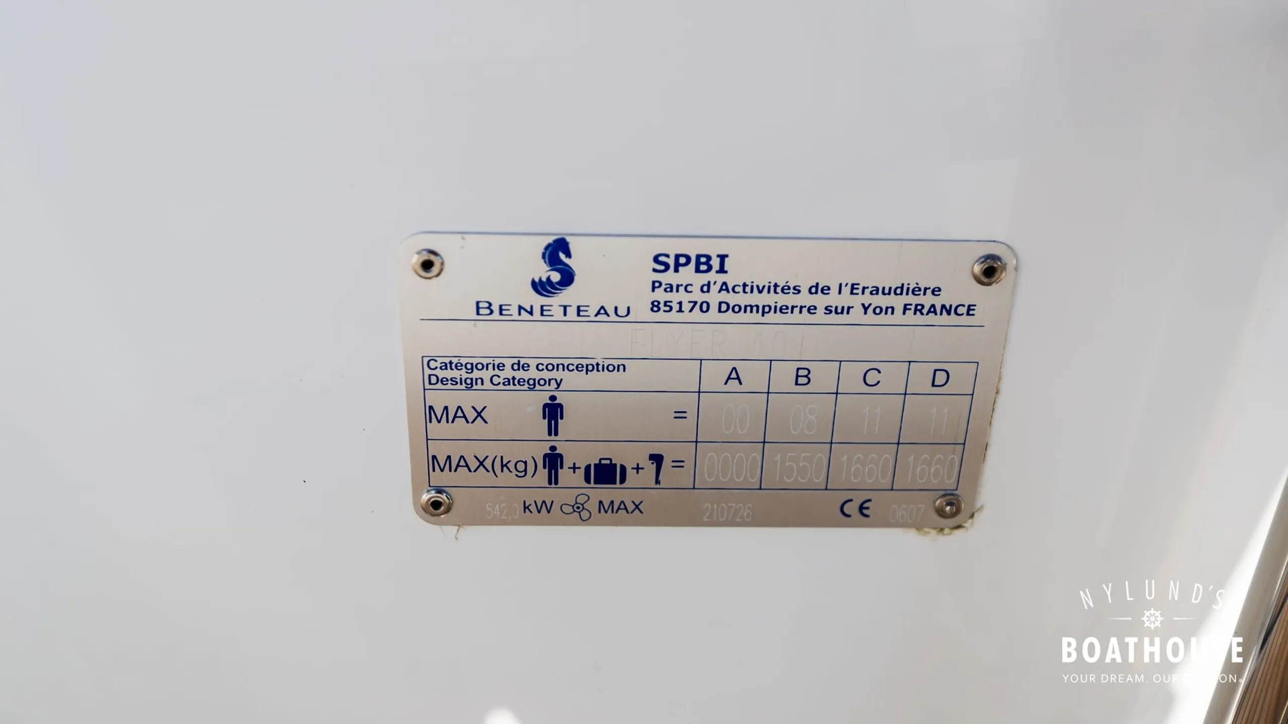 Beneteau Flyer 10 - Image 30