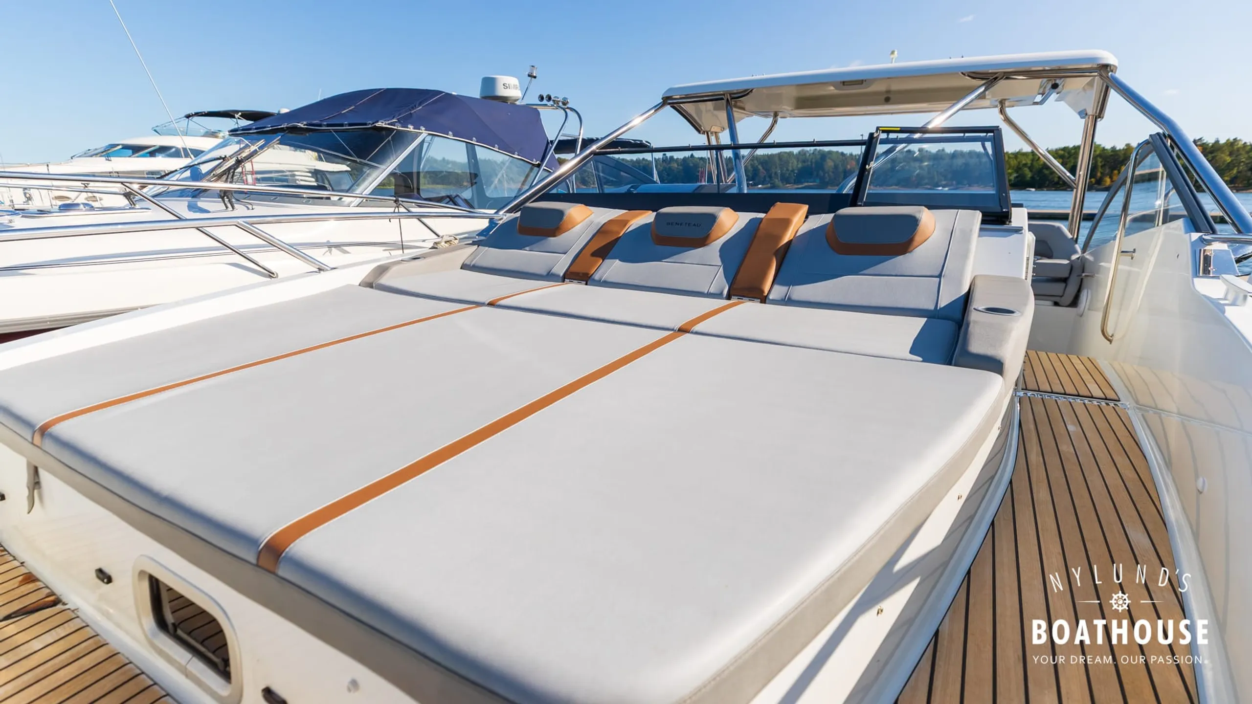 Beneteau Flyer 10 - Image 63