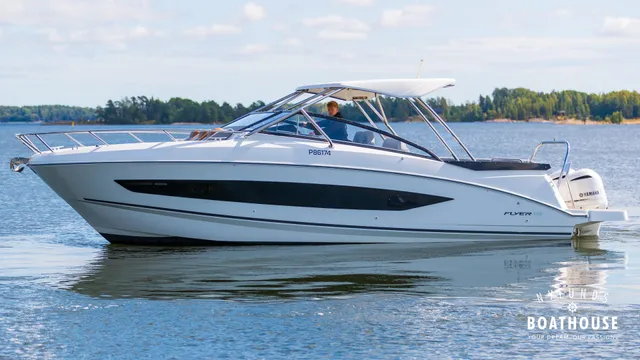 Beneteau Flyer 10 — Merellä
