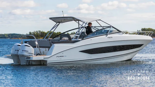 Beneteau Flyer 10 — Merellä