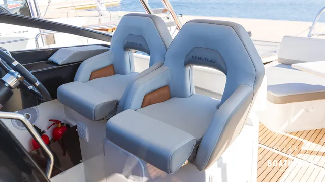 Beneteau Flyer 10