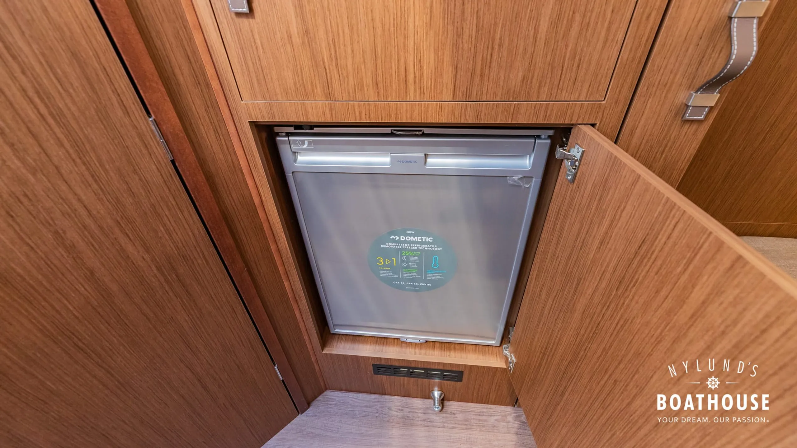 Beneteau Flyer 10 - Image 85