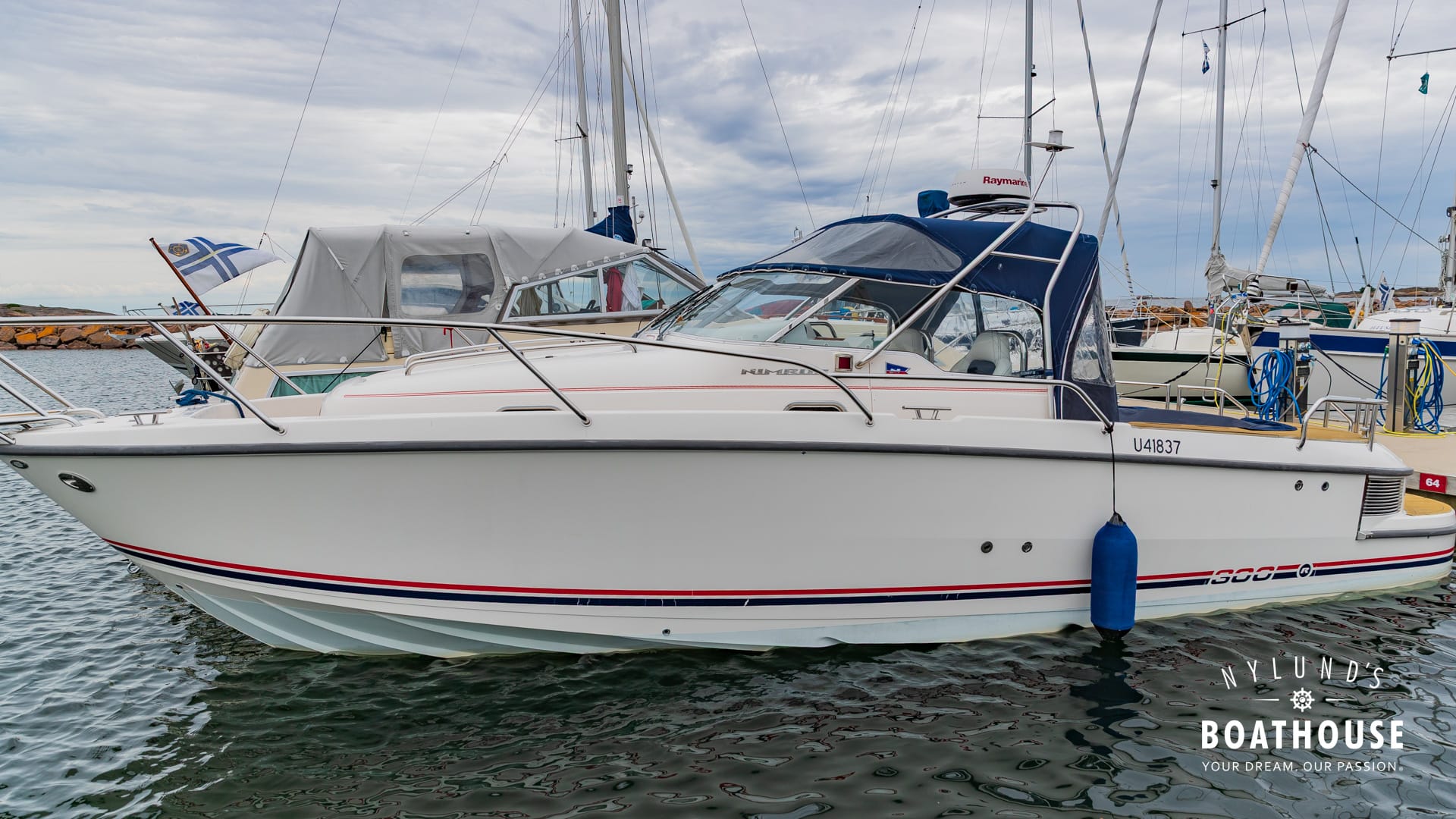 Nimbus 300 R — Cruising