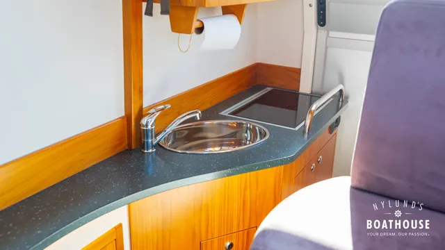 Nord Star 30 Patrol — Sisätilat