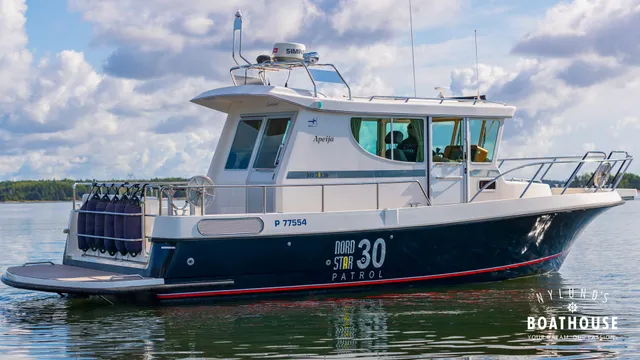 Nord Star 30 Patrol — Merellä