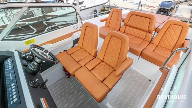 Axopar 28 T-Top