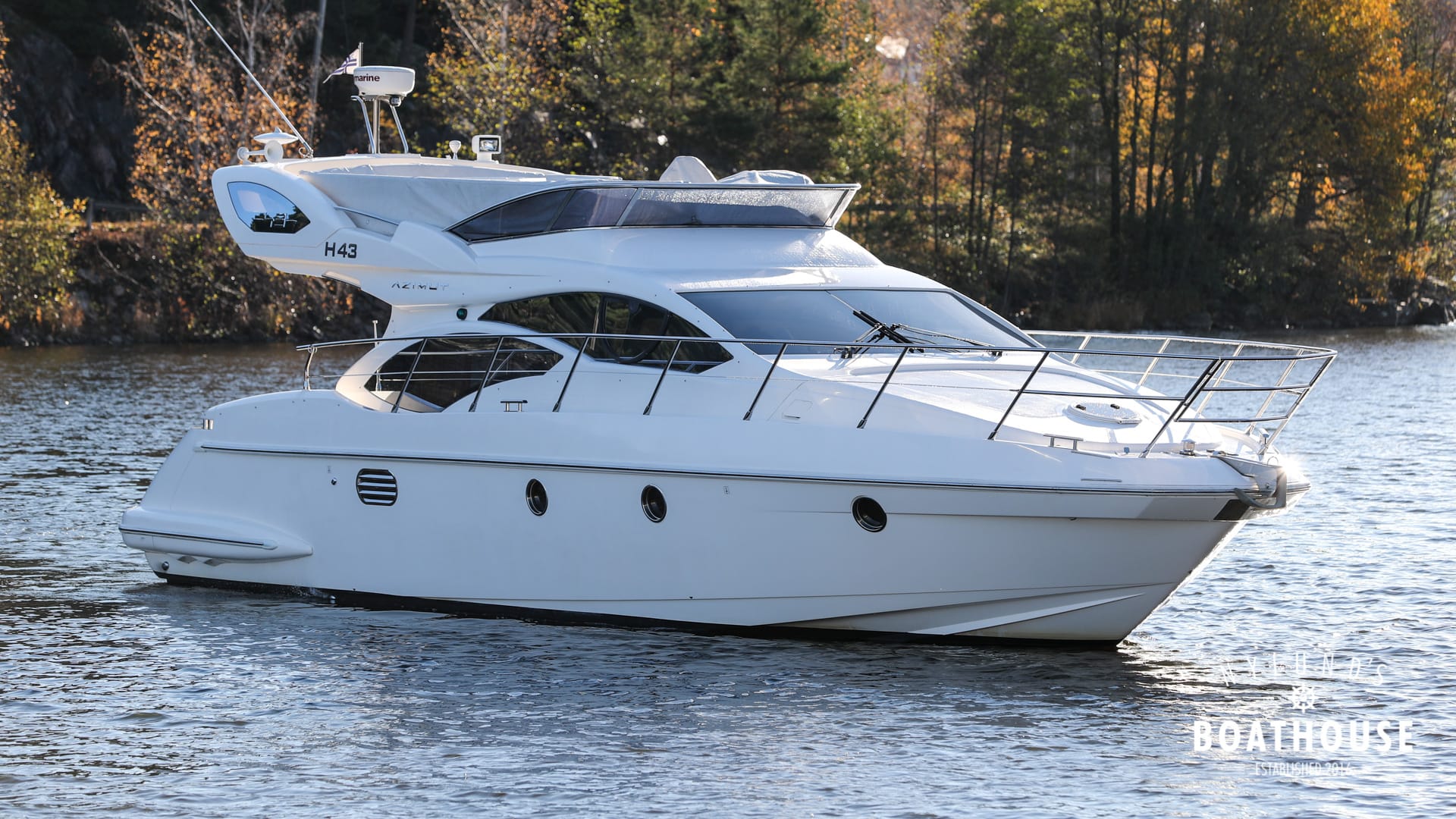 Azimut 43 Fly