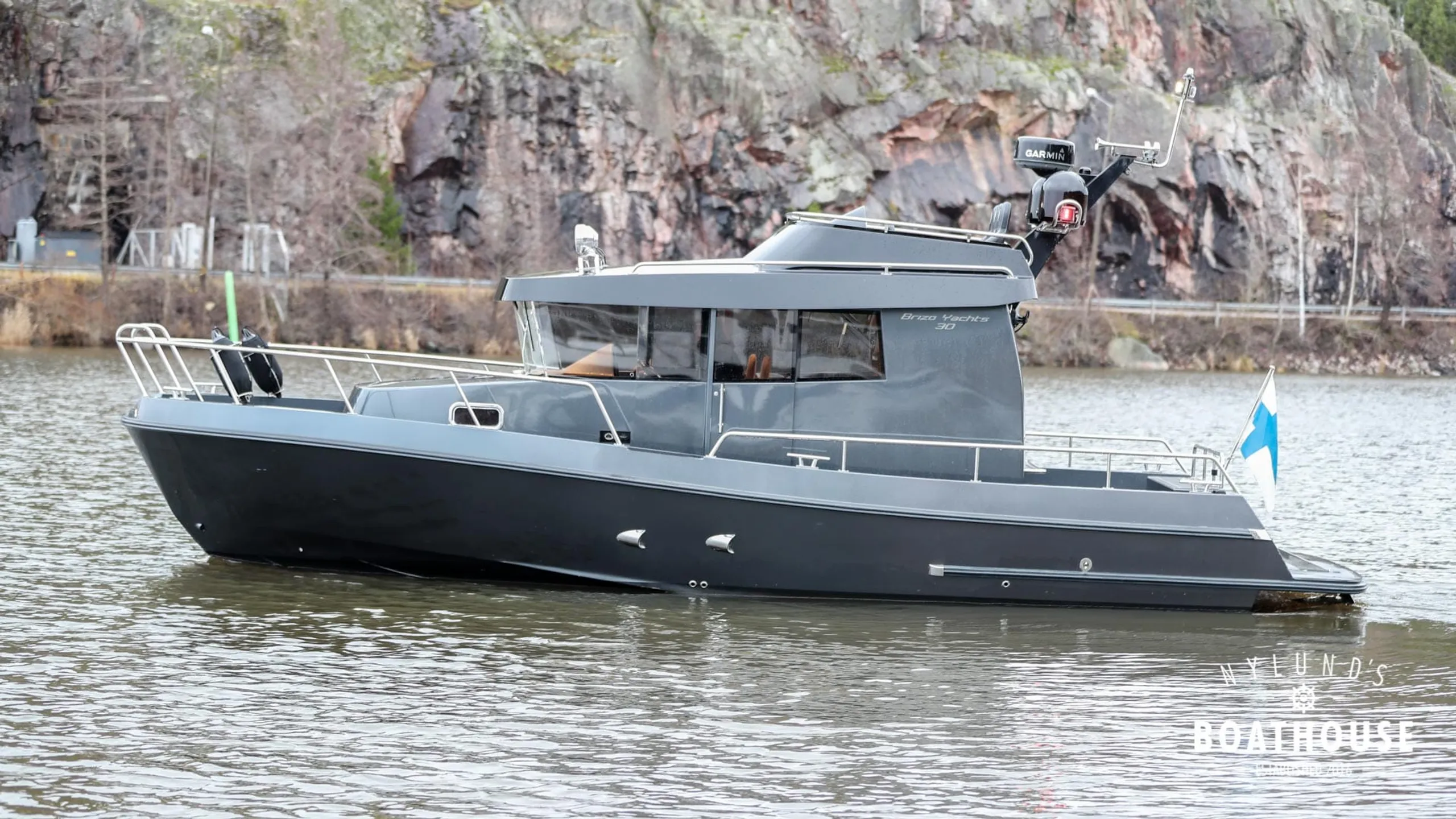 Brizo Yachts 30 Fly - Image 2